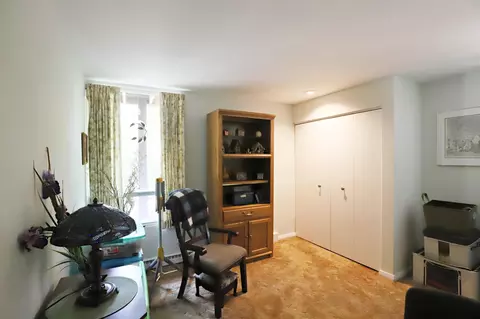 Bedroom - 335 Edgemont, Flint, MI 48503 photo 3 of 3