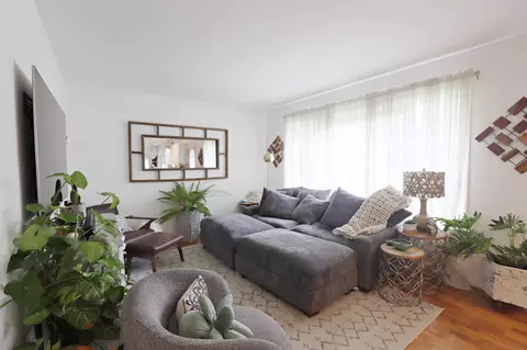 Living - 1052 E Rowland, Grand Blanc, MI 48507 photo 1 of 1