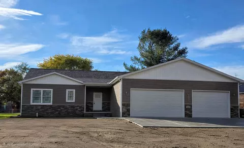 6131 N Irish, Davison, MI 48423