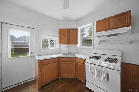 428 Elm St, Adrian, MI 49221 photo 11