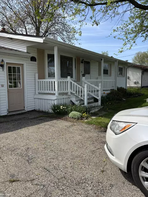 5087 N Belsay, Flint, MI 48506
