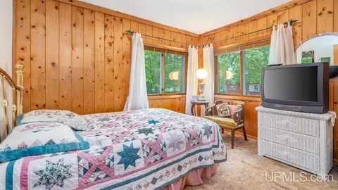 8188 Garth Point 2525, Rapid River, MI 49878 photo 15