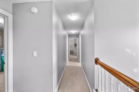Entry Way - 696 Webber, Temperance, MI 48182 photo 6 of 6