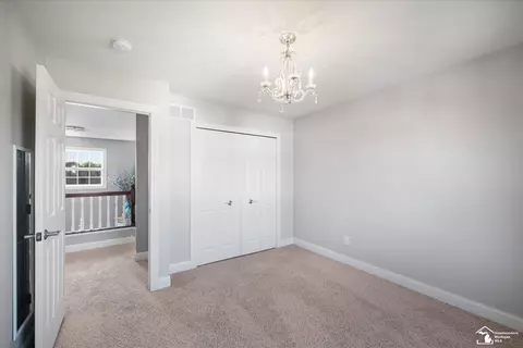 Bedroom - 696 Webber, Temperance, MI 48182 photo 6 of 8