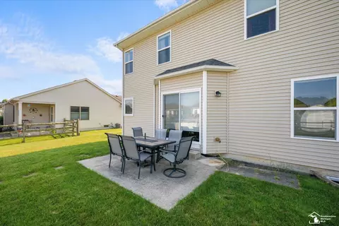 Exterior - 696 Webber, Temperance, MI 48182 photo 10 of 10
