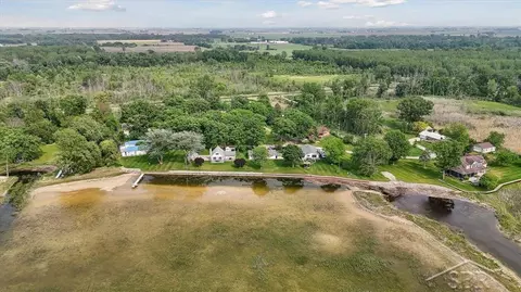 11566 Robert, Sebewaing, MI 48759 photo 37