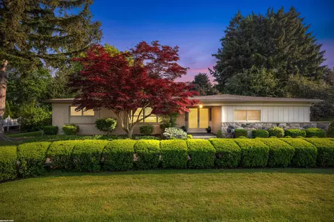 16139 Andover, Clinton Township, MI 48035