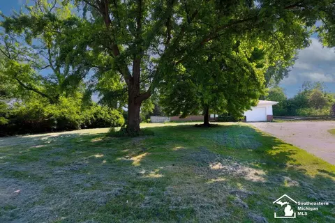 Exterior - 6200 Jackman, Temperance, MI 48182 photo 10 of 10