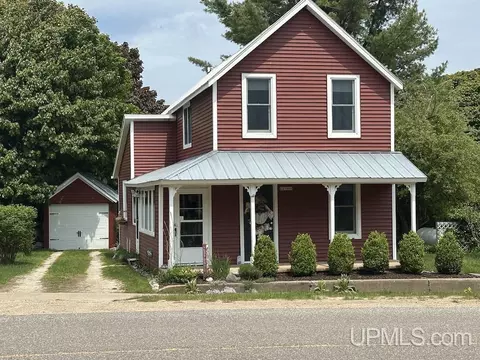 21988 Everett, Grand Marais, MI 49839