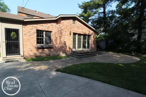 880 Pemberton, Grosse Pointe Park, MI 48230 photo 41