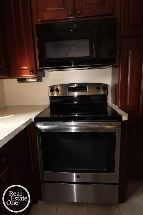 880 Pemberton, Grosse Pointe Park, MI 48230 photo 48