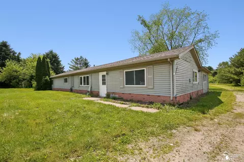 2131 Baldwin, Monroe, MI 48162