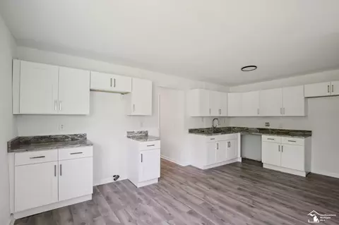 Kitchen - 2131 Baldwin, Monroe, MI 48162 photo 2 of 2