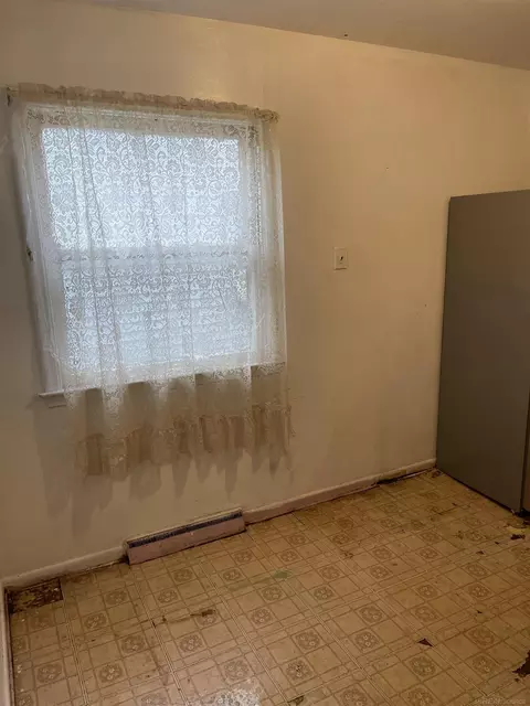 11280 Maxwell, Warren, MI 48089 photo 3