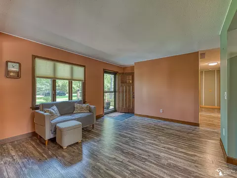 2225 Steiner, Monroe, MI 48162 photo 6