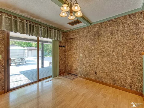 2225 Steiner, Monroe, MI 48162 photo 9