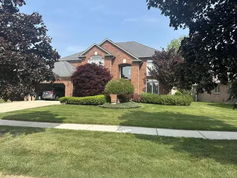 48274 Prestwyck, Macomb, MI 48044