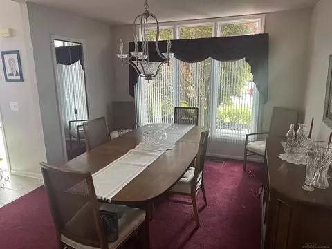 Dining - 48274 Prestwyck, Macomb, MI 48044 photo 1 of 1