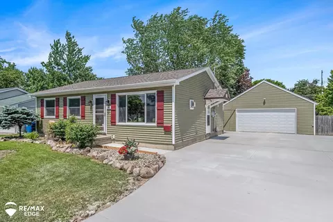 805 Hemlock, Davison, MI 48423