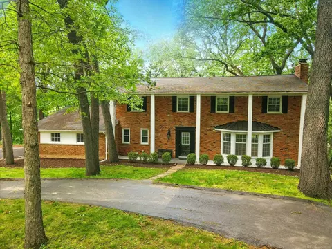 761 Apple Hl, Rochester Hills, MI 48306