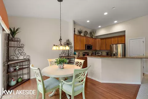 49676 Broadacre, Macomb, MI 48042 photo 16