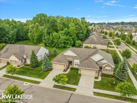 49676 Broadacre, Macomb, MI 48042 photo 42