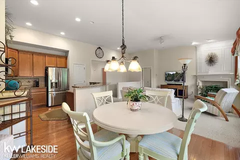 49676 Broadacre, Macomb, MI 48042 photo 18