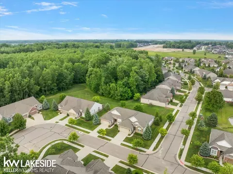 49676 Broadacre, Macomb, MI 48042 photo 43