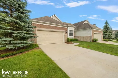 49676 Broadacre, Macomb, MI 48042 photo 41