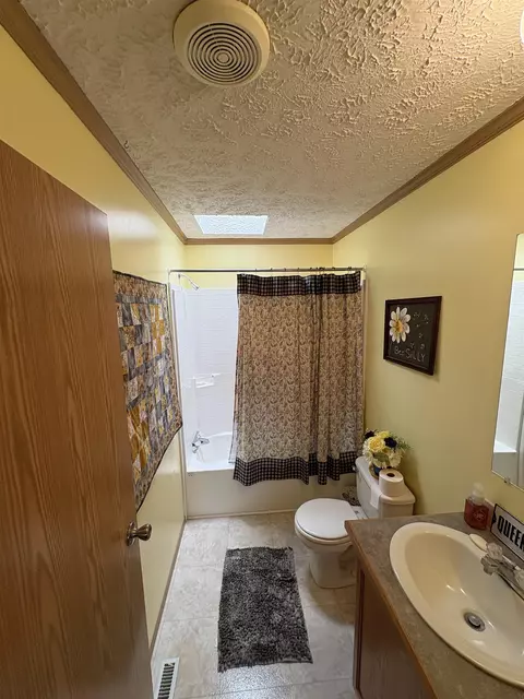 Bath - 9233 Gary, Chesaning, MI 48616 photo 3 of 4