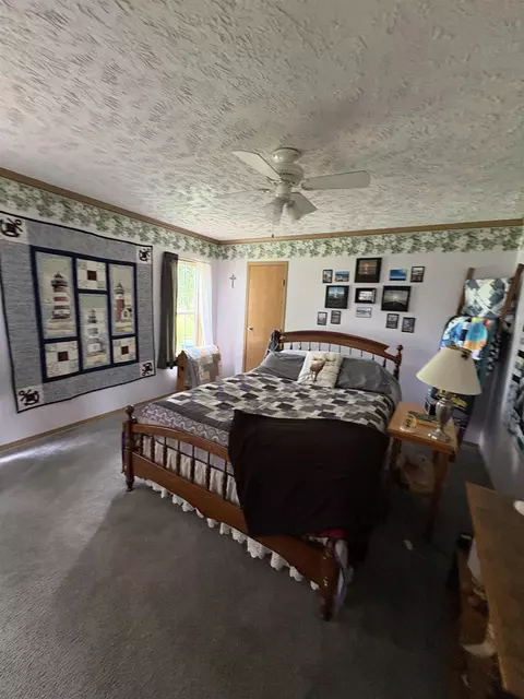 Bedroom - 9233 Gary, Chesaning, MI 48616 photo 2 of 3