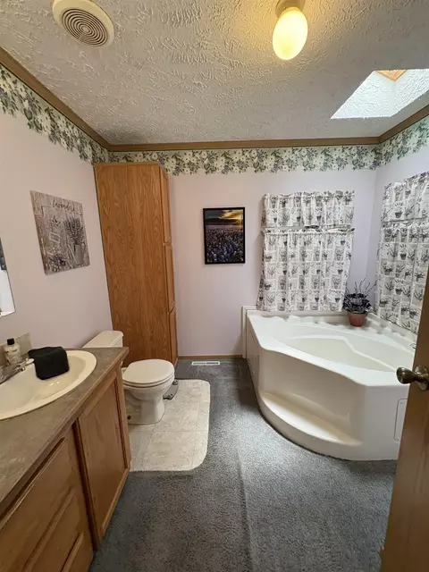 Bath - 9233 Gary, Chesaning, MI 48616 photo 1 of 4