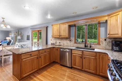 Kitchen - 838 Stetson, Tecumseh, MI 49286 photo 7 of 9
