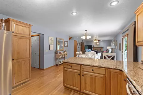 Kitchen - 838 Stetson, Tecumseh, MI 49286 photo 2 of 9