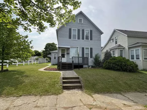 406 S 12th, Escanaba, MI 49829