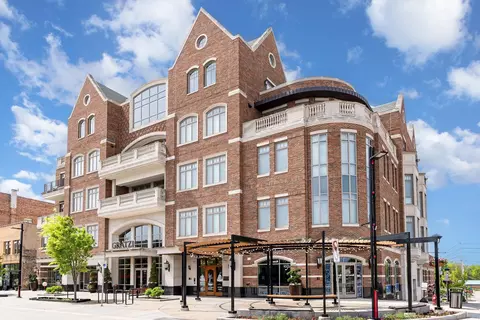 110 E Main #301, Midland, MI 48640