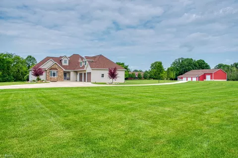 845 N Hintz, Owosso, MI 48867 photo 54