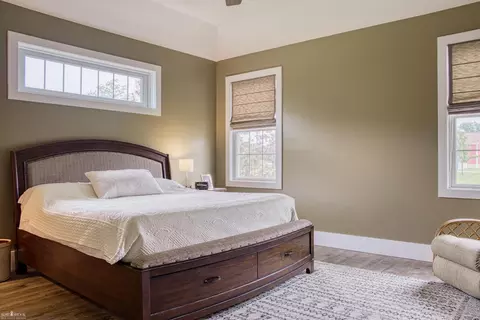 845 N Hintz, Owosso, MI 48867 photo 18