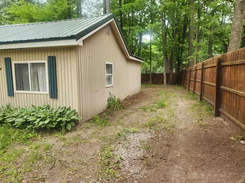 Exterior - 611 Pine, Harrison, MI 48625 photo 3 of 12