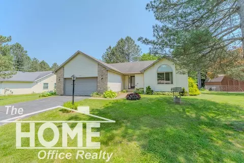 7693 Grove Rdg, Owosso, MI 48867