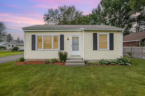 3480 S 2 Mile, Bay City, MI 48706