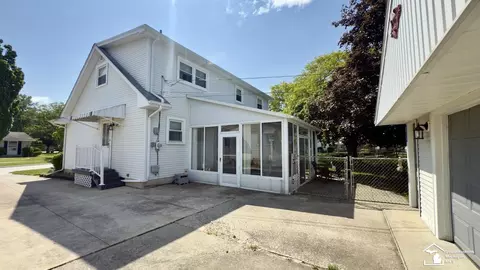1107 Mccormick, Monroe, MI 48162 photo 7