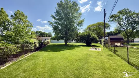 1107 Mccormick, Monroe, MI 48162 photo 12
