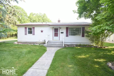 1460 Olmstead, Owosso, MI 48867