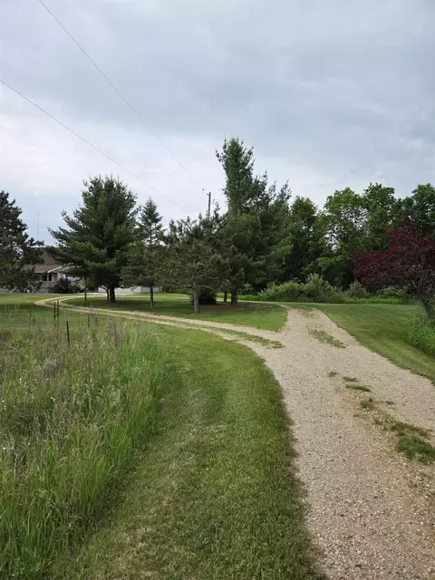 Exterior - 2835 Grass Lk, Gladwin, MI 48624 photo 6 of 20