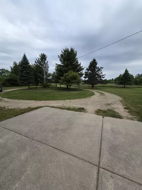 Exterior - 2835 Grass Lk, Gladwin, MI 48624 photo 18 of 20