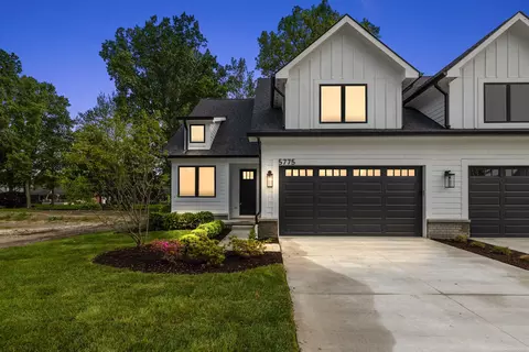 5775 Heights UNIT 6 /  3, Sterling Heights, MI 48314