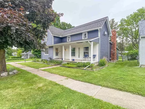 212 W Bay, Davison, MI 48423