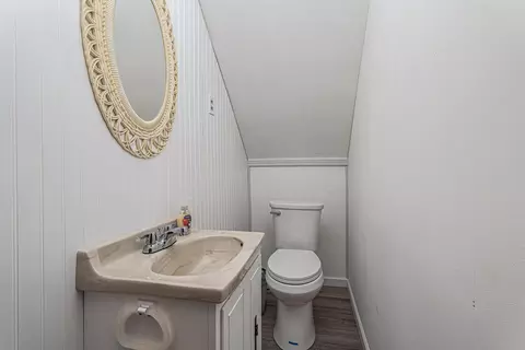 Bath - 2111 E Ashman, Midland, MI 48642 photo 2 of 2