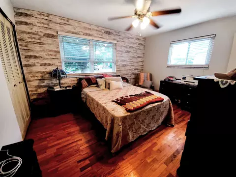 Bedroom - 424 Leland, Flushing, MI 48433 photo 5 of 8